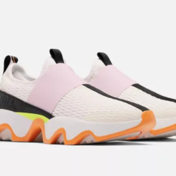 Sorel WOMEN'S KINETIC IMPACT II STRAP SNEAKER (Sea Salt Koi Pond) Sz 10 US 40 EU - Picture 2 of 4